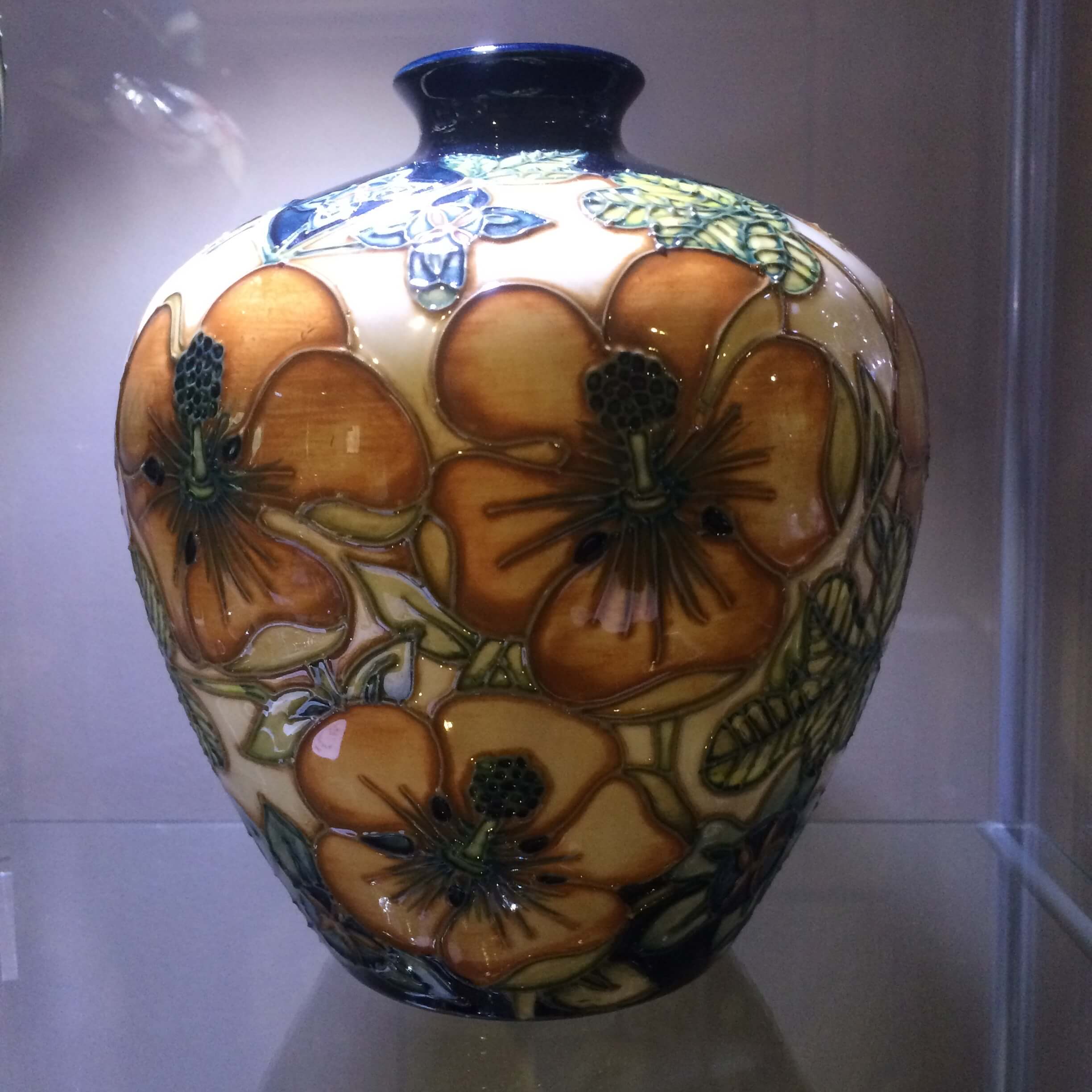 Moorcraft 'Malvia' Vase